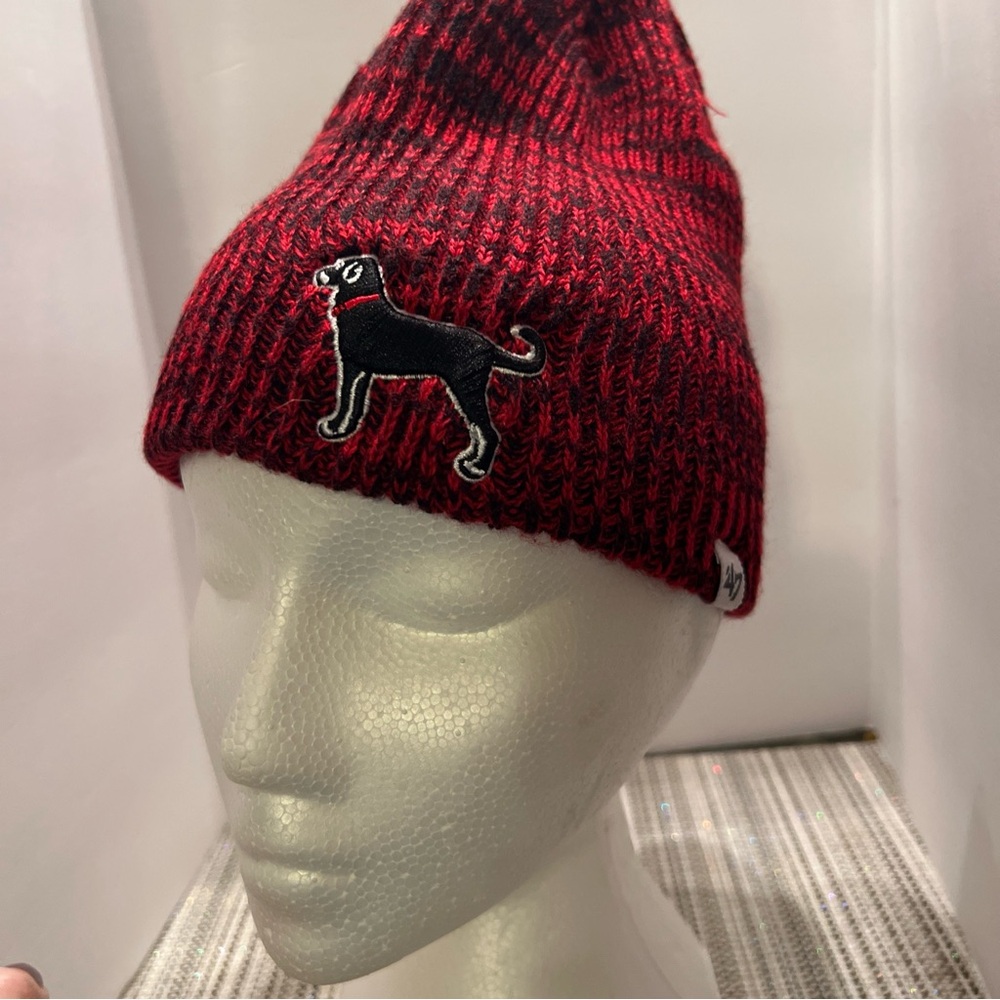 47 Brand Black Dog Knit Beanie Unisex. Heathered Red and Black. Ribbed. One size